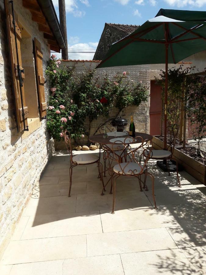 Le Gite De Vire Exterior photo